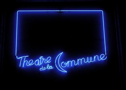 L'enseigne lumineuse du Théâtre